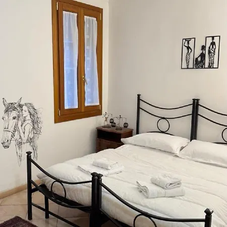 Flora * Βενετία